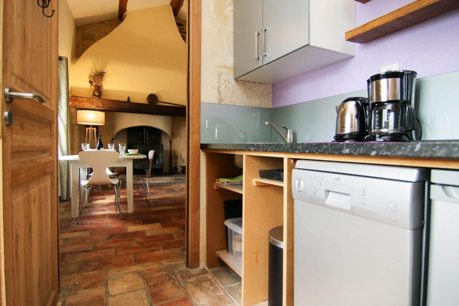 Mas De La Rivoire B&B Villevieille Екстериор снимка