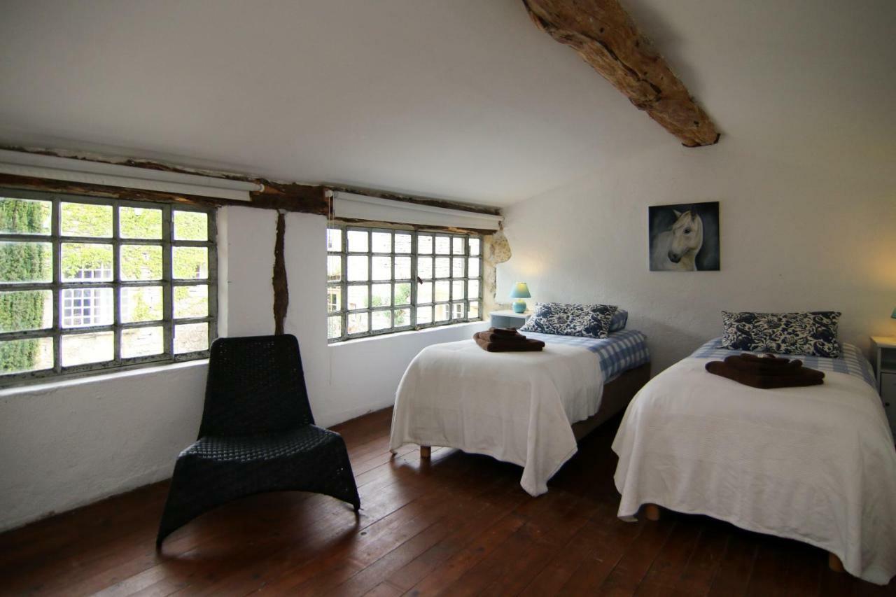 Mas De La Rivoire B&B Villevieille Екстериор снимка