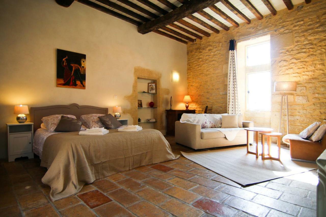 Mas De La Rivoire B&B Villevieille Екстериор снимка