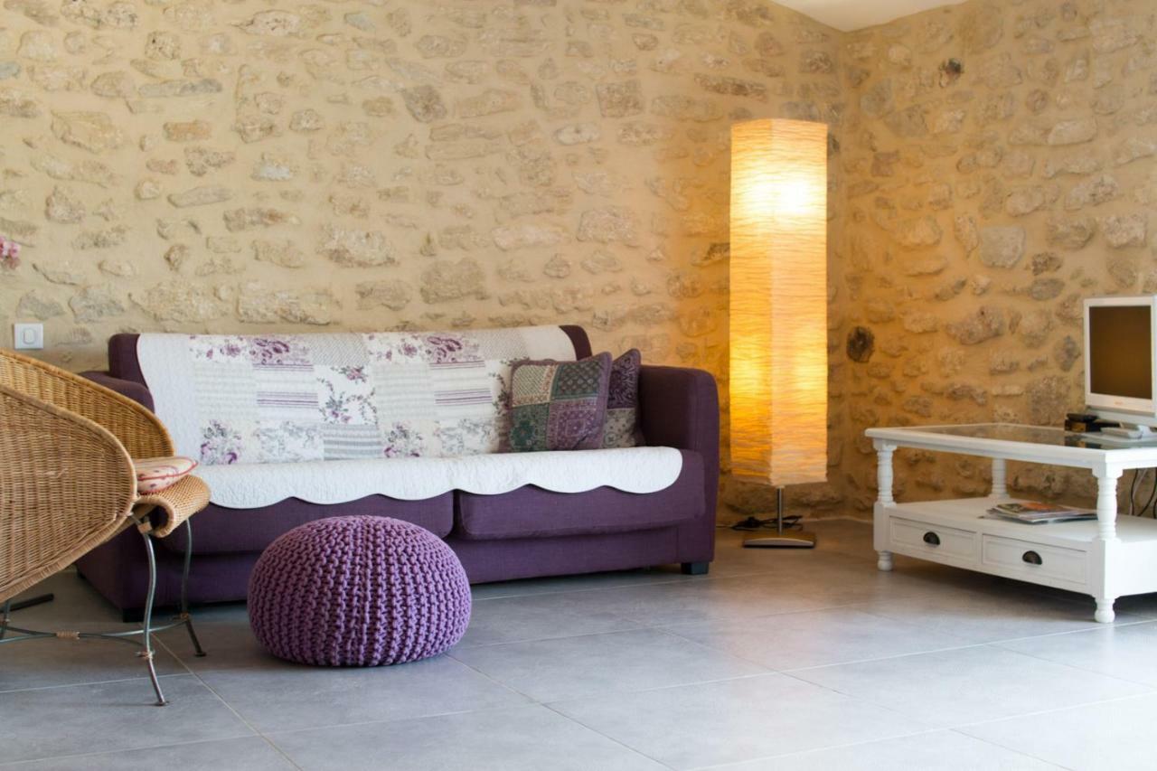 Mas De La Rivoire B&B Villevieille Екстериор снимка